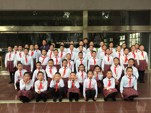 泥河小学参加庐江县2015年中小学文艺汇演